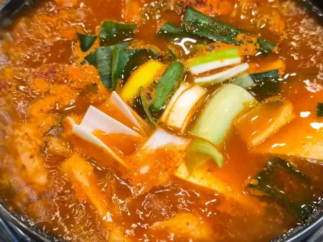 Seongjaneheukdwaejisogeumgui 黑猪肉烤肉 3