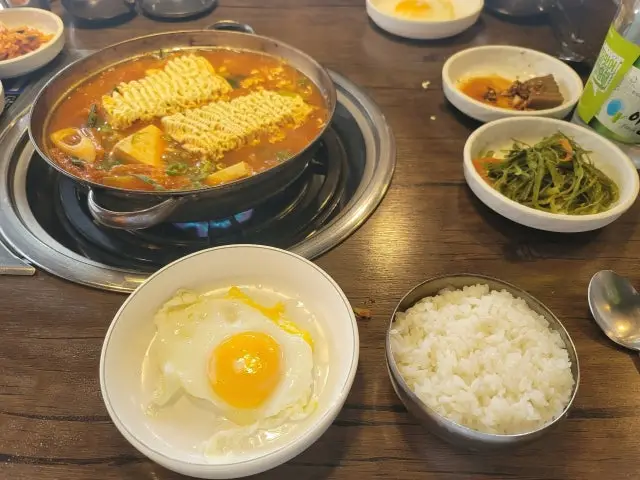 Yukjanggalbi Cheonan1ho店 写真 2