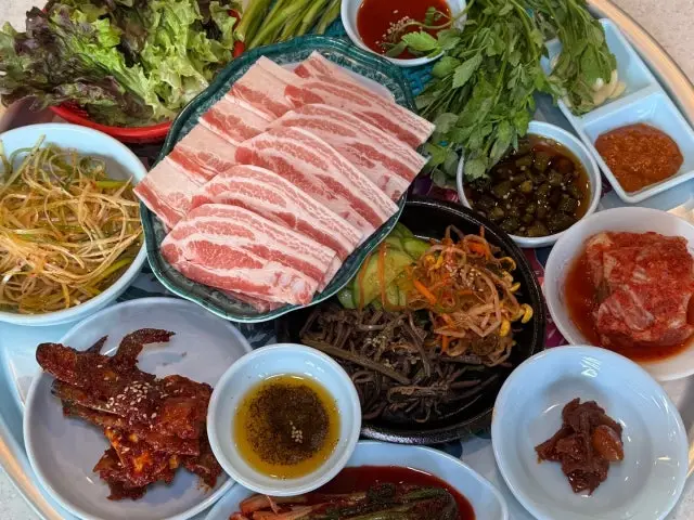 맛나냉삼겹 마곡본점 무한리필 사진 2