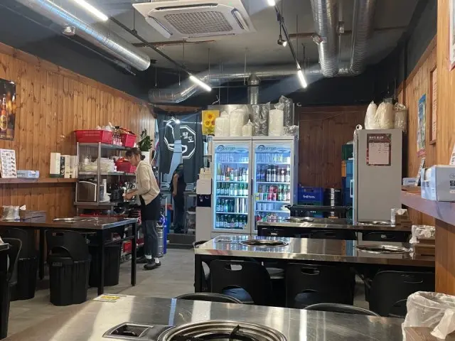 Paldoppyeogui Suyeong 总店 平价烤肉 3