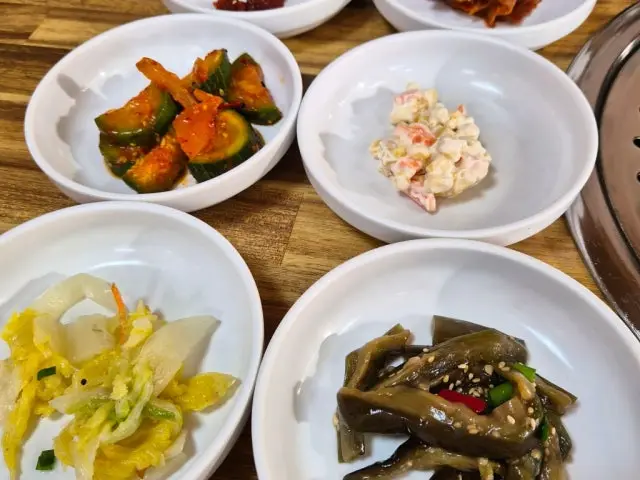 Namgeunsutbulgalbi 老舗焼肉 2