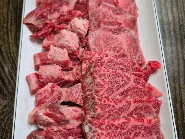 Yethanugoeul Lamb BBQ & Lamb Skewers 2