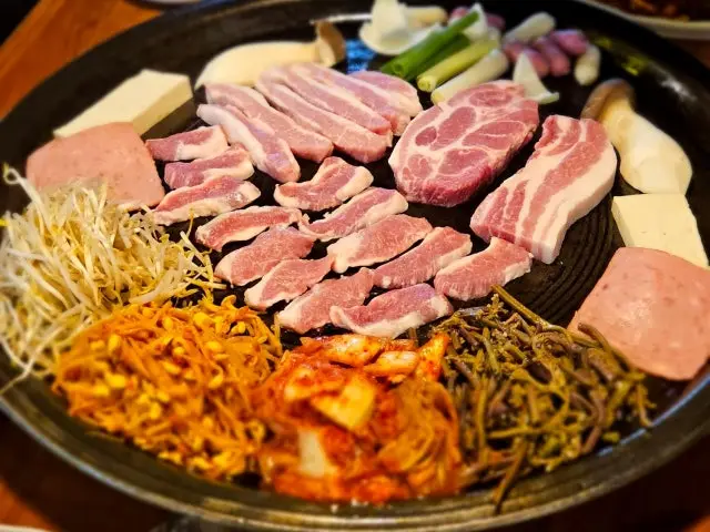 Wonchaewangttukkeongsamgyeopsal 写真 1