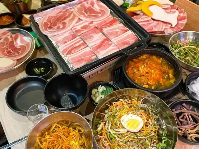 Naengsamgyeop Samgyeopsal (Pork Belly BBQ) 1