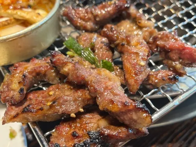 Cheongnyeonhwaro1988 Suwonhomaesil店 平价烤肉 3
