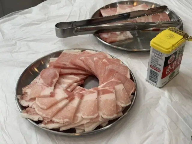 마포 냉삼겹파김치 가성비 사진 2