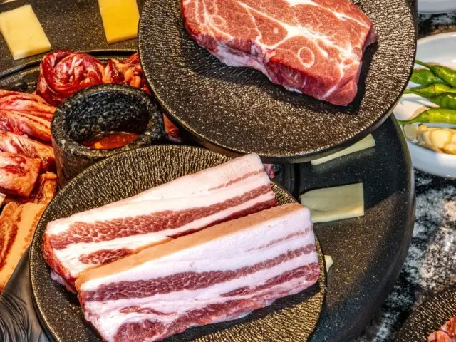 Jukrimsutbuldwaejigui Yukhoe (Korean Beef Tartare) 1