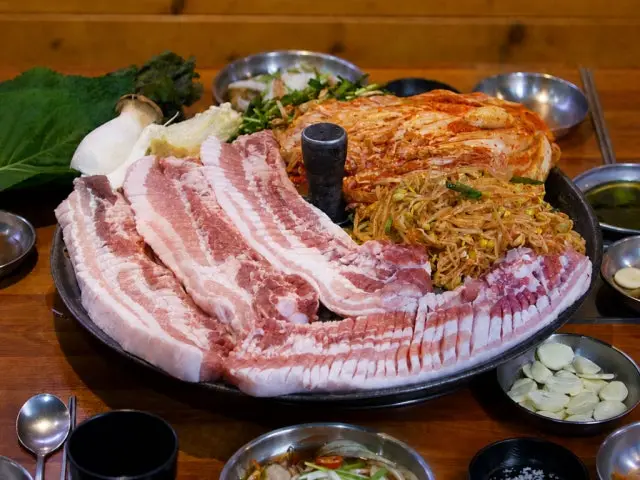 Gongwongalbi Yonghodong Main Branch Galbi (Korean Short Ribs) 2