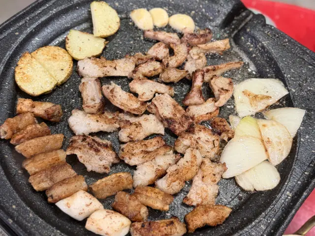 Hanugopchang Hyugeso Gopchang (Grilled Intestines) 2