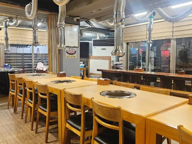 Dongsungsutbulgalbi Korean BBQ 3