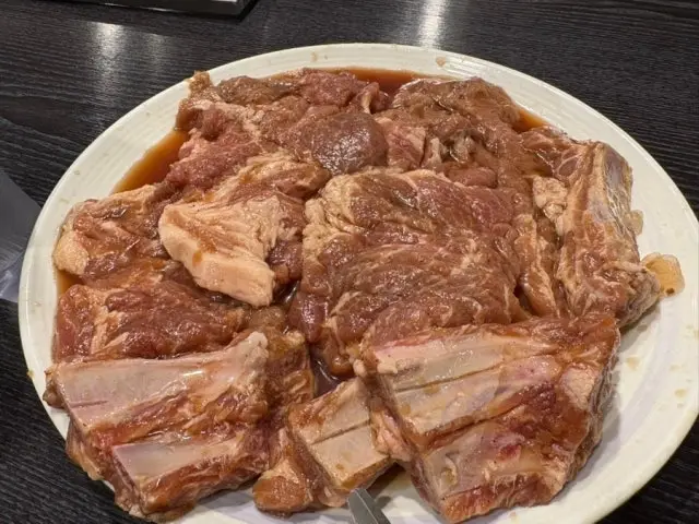 Suwonchamsutgalbi 韩式生拌牛肉 3