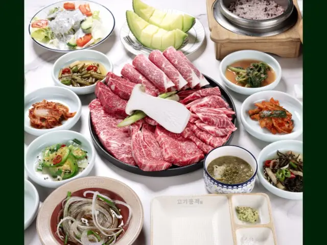 Gogipumgyeok+ Korean Beef BBQ (Hanwoo) 2