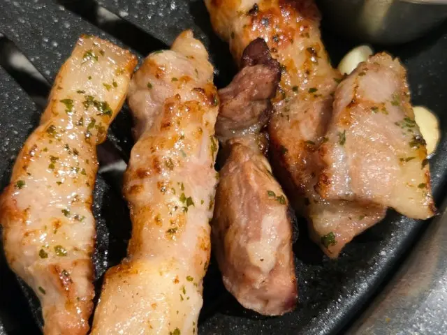 Matitneungogiesomssireuldeohada Ogyeopsal (Skin-On Pork Belly) 2