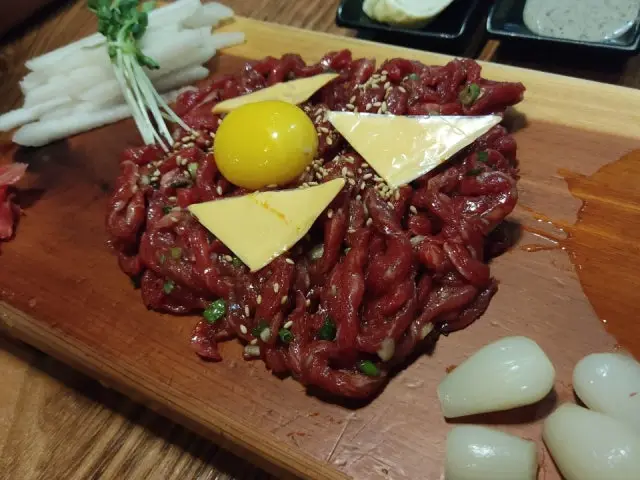 Yukhoejanggun Deokcheon2ho店 韓式生拌牛肉 3