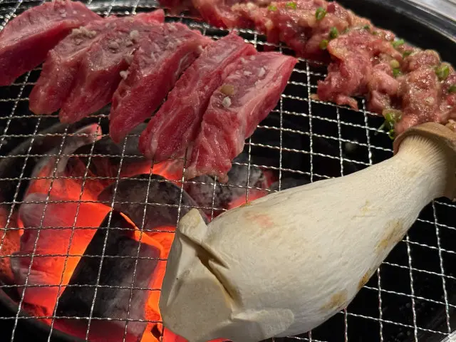 Sojapneundwaeji Galbisal (Beef Rib Fingers) 3