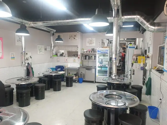 Hongdaejangsogogijip Cheoncheonjikyeong Branch Korean BBQ 2