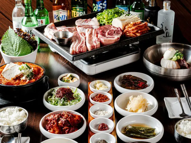 Jeonggogi Yangjae Main Branch Samgyeopsal (Pork Belly BBQ) 1