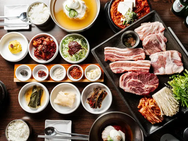 Jeonggogi Yangjae Main Branch Samgyeopsal (Pork Belly BBQ) 2