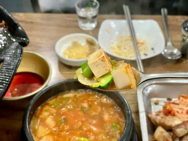 Ttonggusaenggogigarakjeom Samgyeopsal (Pork Belly BBQ) 3