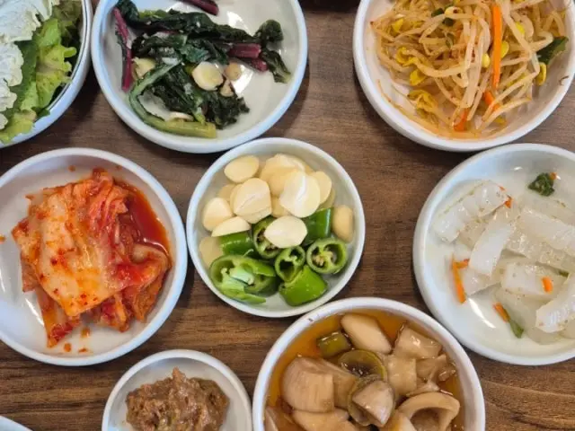 Gogisaenggak 烤肉 3