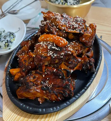 Okcheonppyeoguinongmintteukkeuni Main Branch Korean BBQ for Groups 2