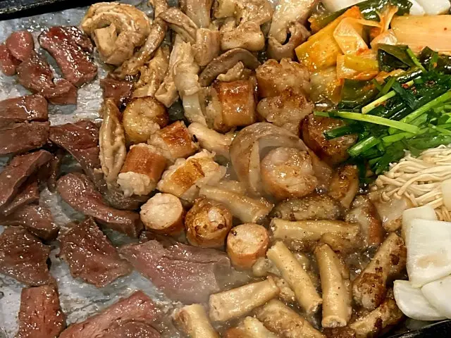 Somarugopchang Family Korean BBQ 3