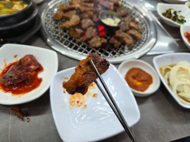 한우본가숯불갈비 홍은본점 사진 3