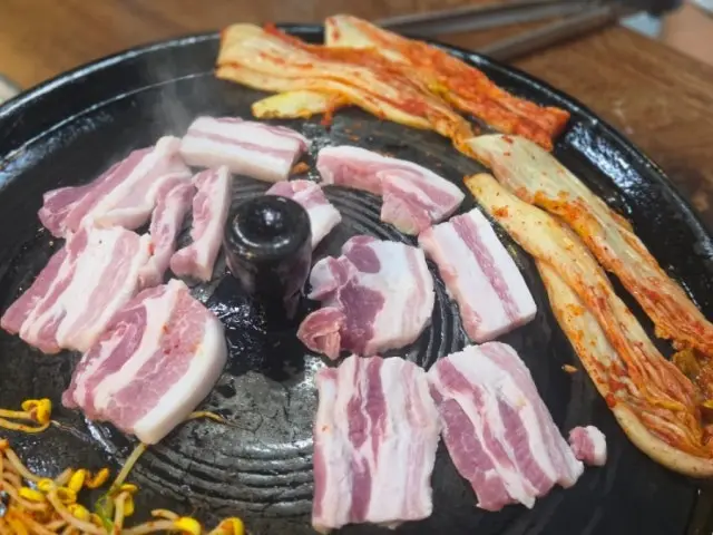 Gogimaeulsotttukkeongsamgyeopsal 照片 3