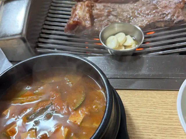 능동숯불갈비 노포 사진 2