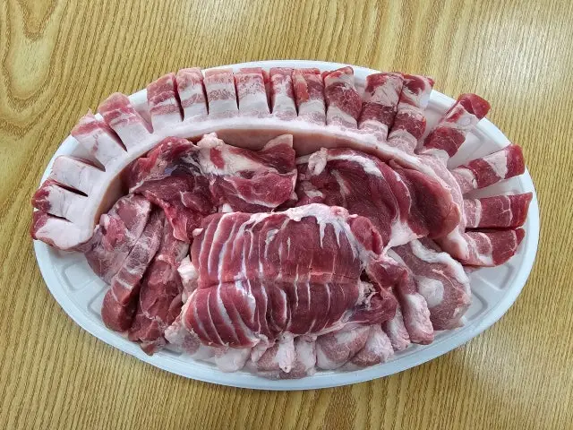 Uridongne Jeongyuksikdang Hanwoo (Korean Beef) 2