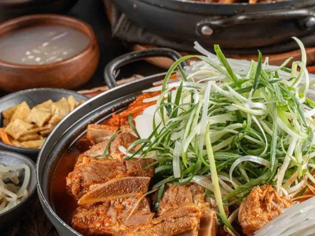 Yetchonmaeungalbijjim Samgyeopsal (Pork Belly BBQ) 1