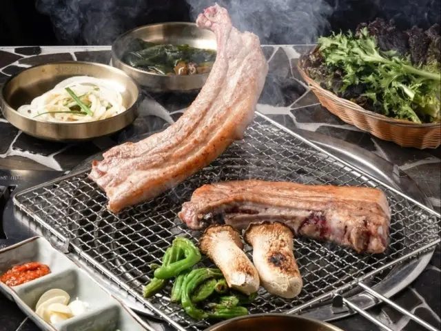 Cheongseon Bangi Main Branch Samgyeopsal (Pork Belly BBQ) 2