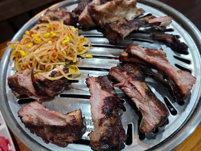 Chamsutiyagi Galbi (Korean Short Ribs) 2