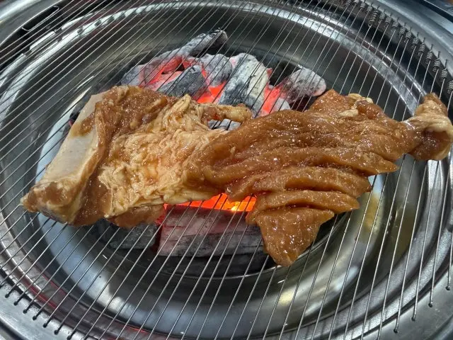 Suyangsutbulgalbi 韓牛燒肉 3