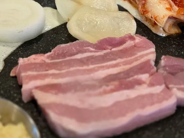 Dwitgolmoksaengsamgyeop Korean BBQ 3