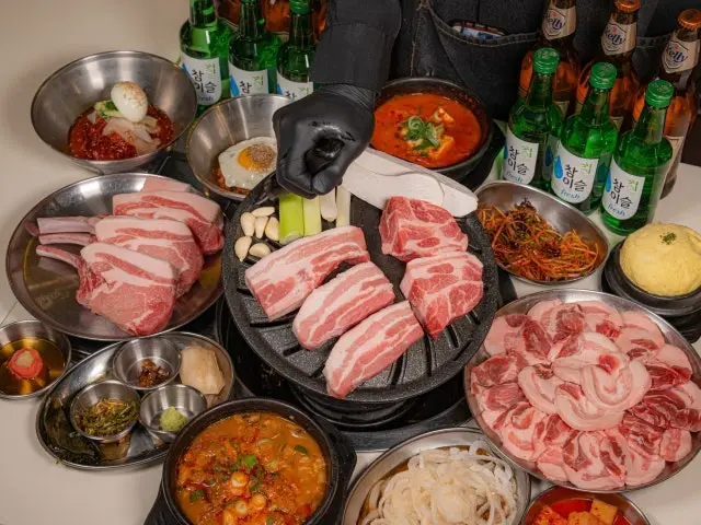 Gojip132 Seongsu Main Branch Samgyeopsal (Pork Belly BBQ) 1