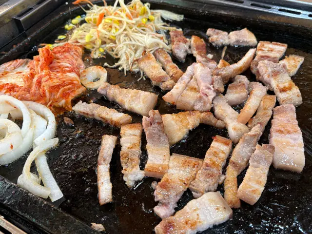 강변길 고기집 사진 3