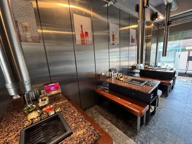 Ttukbangttungdwaeji Yongsan Branch Korean BBQ for Groups 3