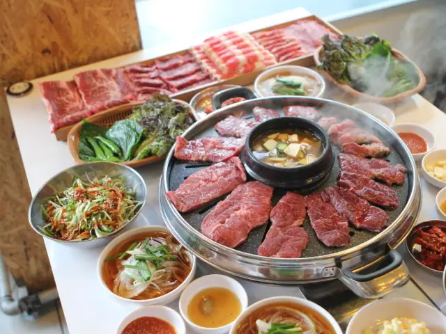 Munganejeongyuksikdang Munjeong Branch Korean BBQ 1