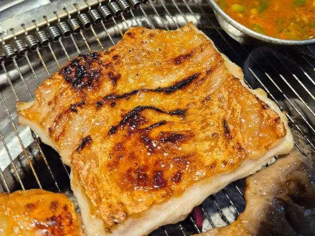 Saeroundaegumakchang Busan店 烤腸 3