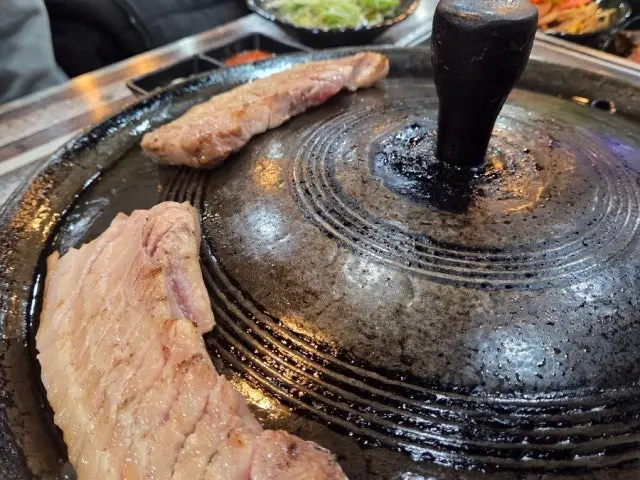 Kkotdwaejisamgyeopsal 写真 3