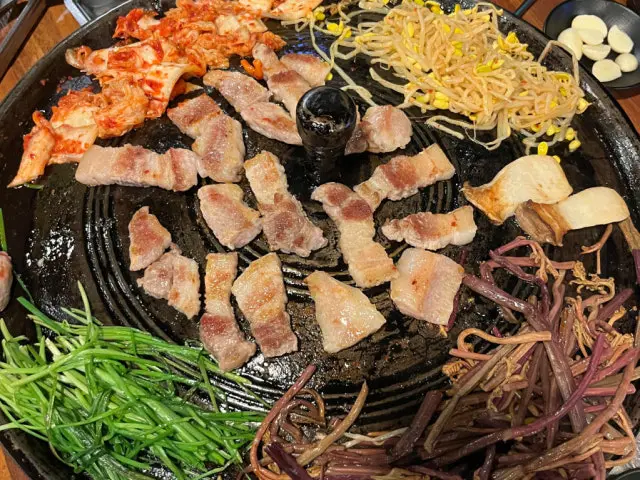 서가네 솥뚜껑 생삼겹살 소고기·한우 사진 2