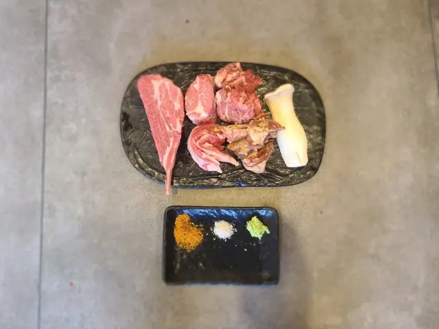 Hwaroyangmi Samgyeopsal (Pork Belly BBQ) 1