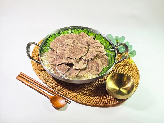 Hyeondaejeongyukjeom Seongjeongdujeong Branch Solo-Friendly Korean BBQ 2