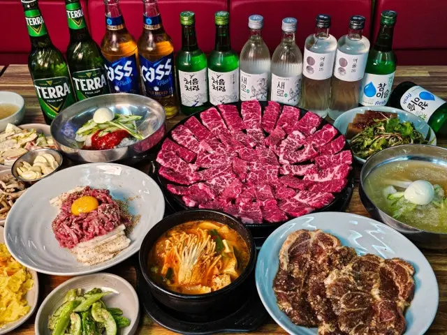 Migadamsutbulsogalbisaljeonmunjeom Solo-Friendly Korean BBQ 2