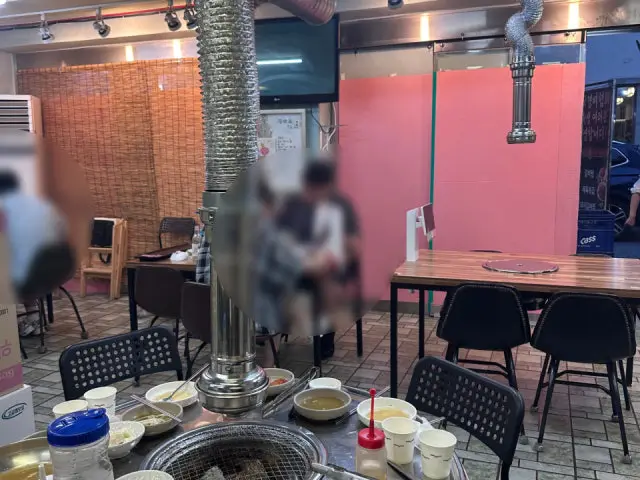 Migadamsutbulsogalbisaljeonmunjeom Solo-Friendly Korean BBQ 3
