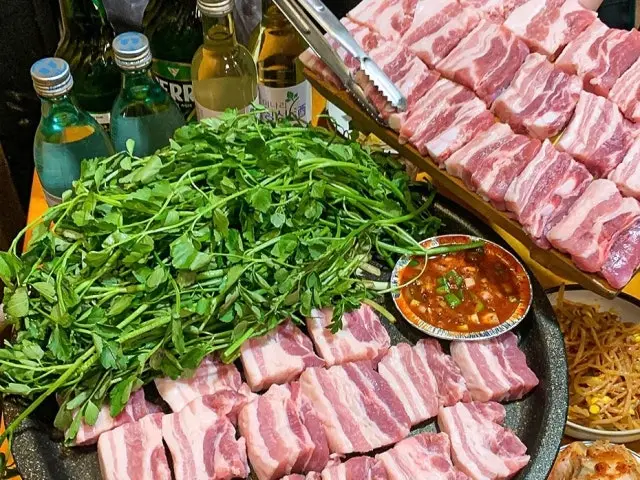 Wondongminarisamgyeopsal Daepae (Thin-Sliced Pork Belly) 2