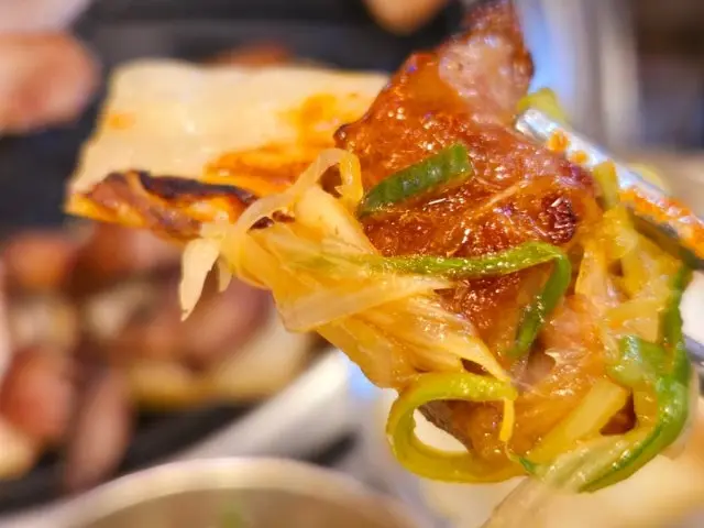 Yuktonghyeong Sorae Branch Galbisal (Beef Rib Fingers) 3