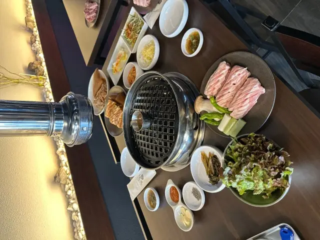 Gyeoltansutbulgalbi Ogyeopsal (Skin-On Pork Belly) 2