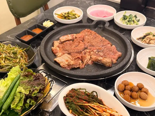 Daejanggunbulgogi&milmyeon Samgyeopsal (Pork Belly BBQ) 2
